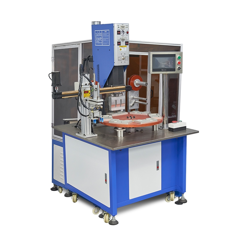 Automatic ultrasonic welding machine